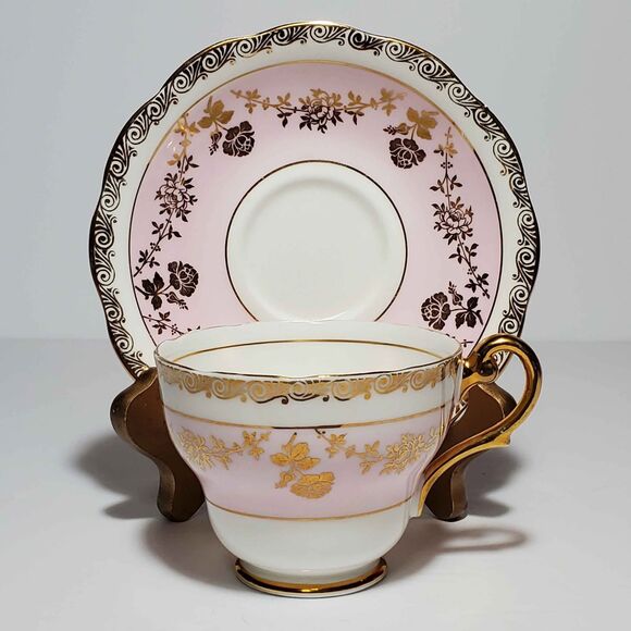 Royal Standard Teacup and Saucer Pink Gold Flowers Vintage - Picture 4 of 9